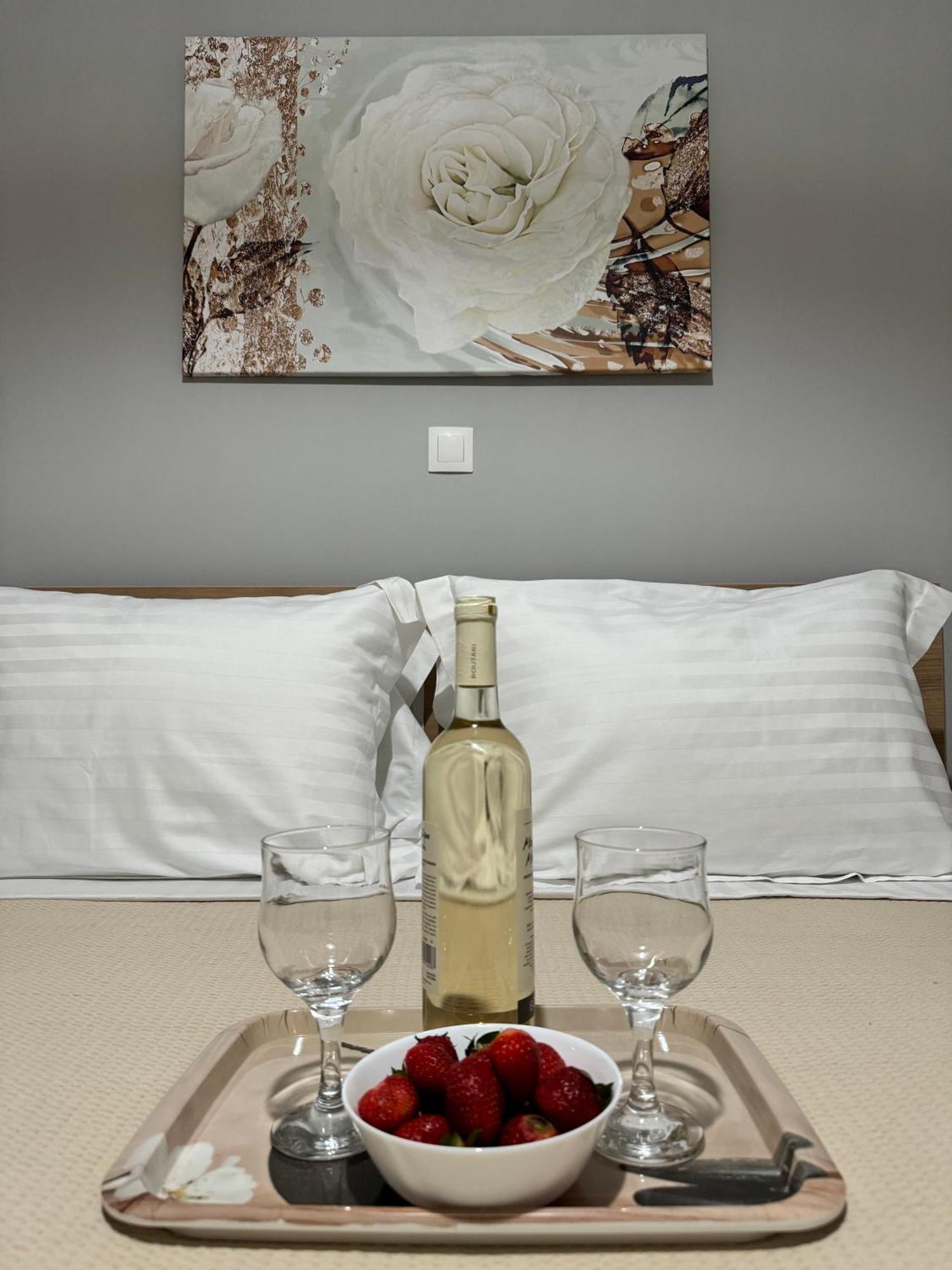 アテネUrban Breeze Aparment 1アパートメント エクステリア 写真