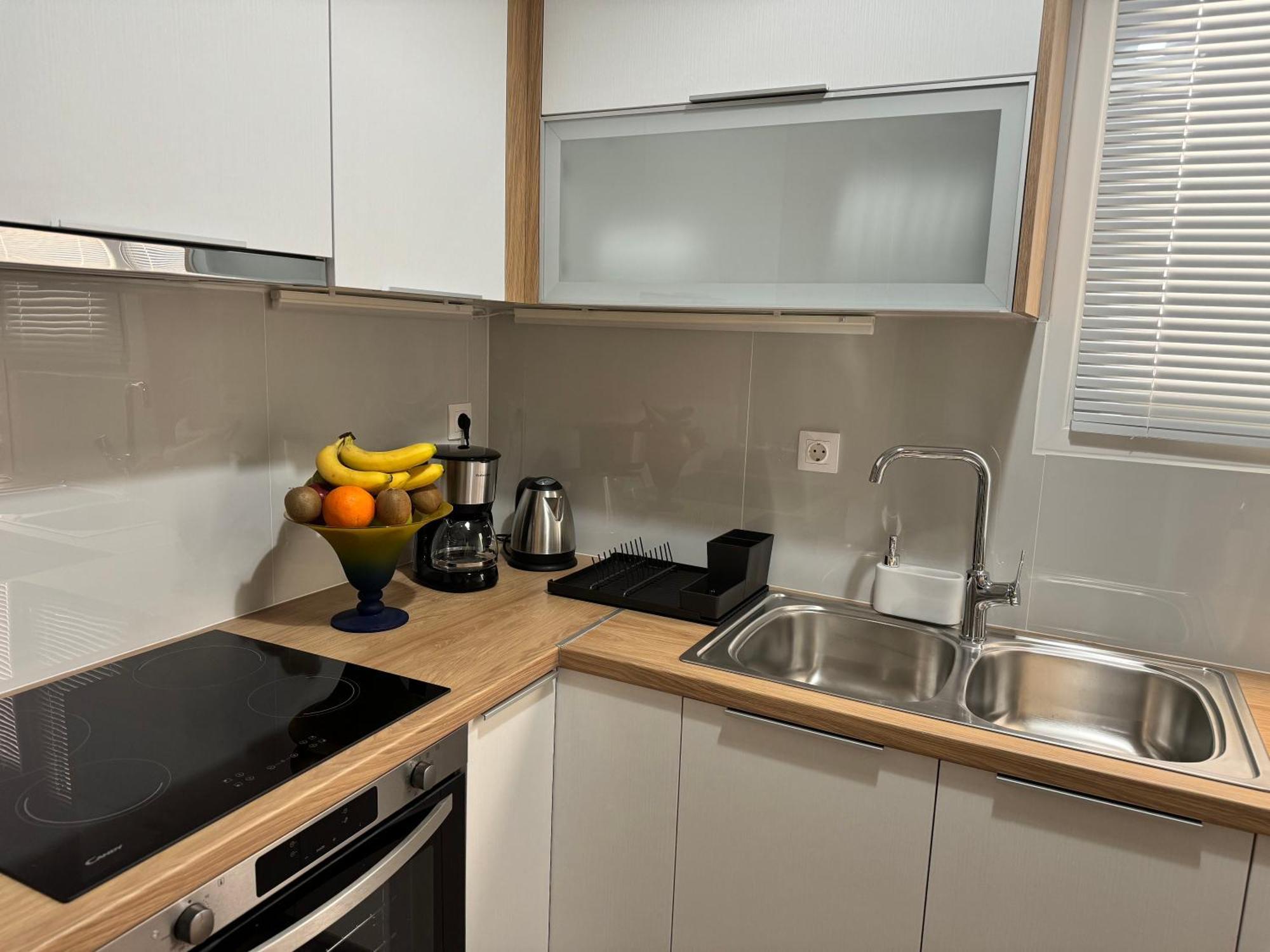 アテネUrban Breeze Aparment 1アパートメント エクステリア 写真