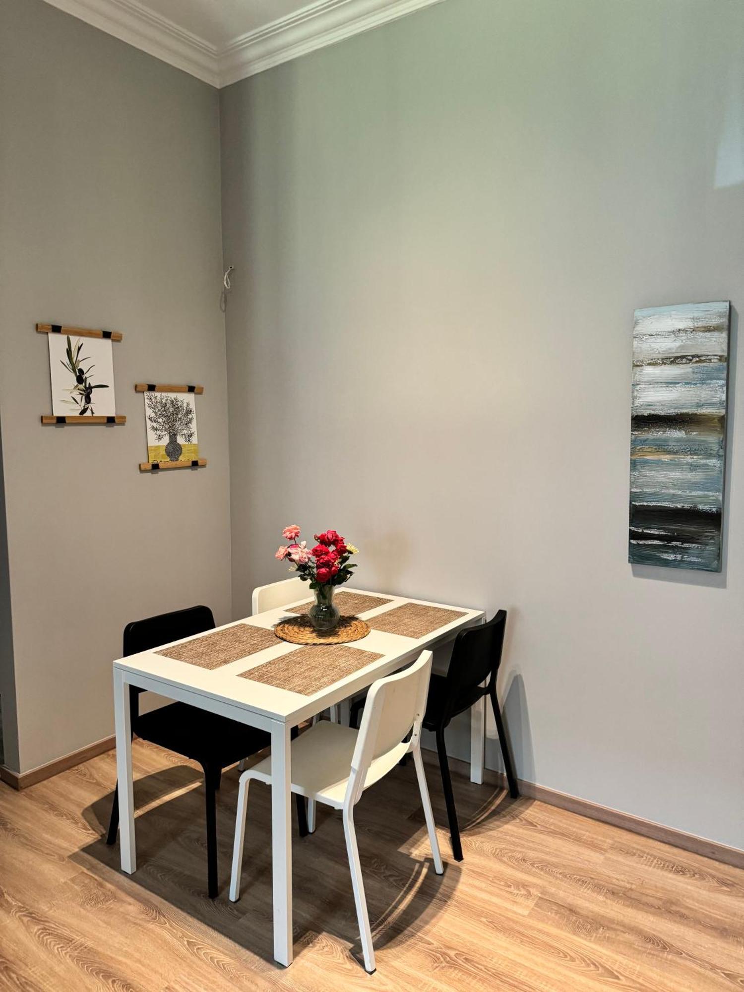 アテネUrban Breeze Aparment 1アパートメント エクステリア 写真